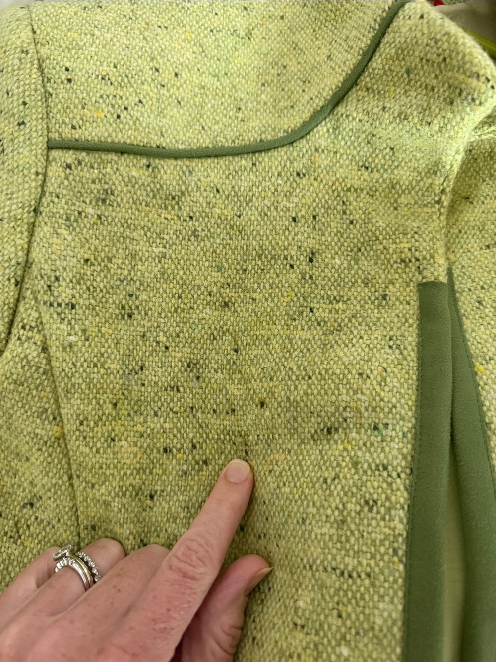 Nina Mclemore Set- Lime Green Tweed Blazer and 100% Silk Matching Top - Picture 16 of 16